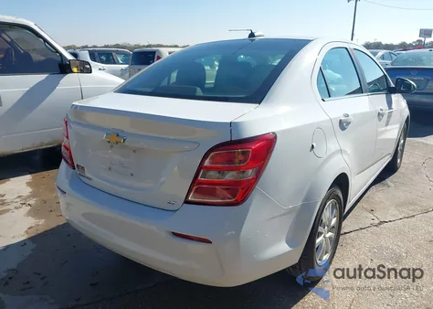 2017 Chevrolet Sonic Lt Auto из США, поврежденный, VIN 1G1JD5SH9H4111457